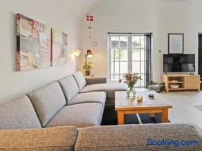 Holiday Home Todorka - 800m from the sea by Interhome - Image 2