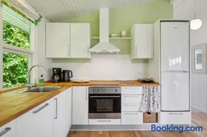Rent A Cosy Holiday Home In A Scenic Area - Image 2