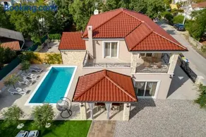 Beautiful new villa with pool, near beach - by TRAVELER tourist agency KRK - ID 2400 - Image 2