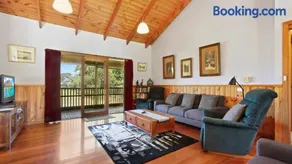 Halcyon - Peaceful Family Retreat - Image 2