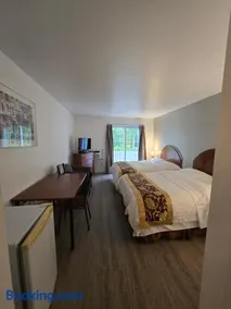 Motel châteauterrebonne - Image 1