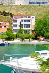 Beach House - Apartments Ana - Image 2