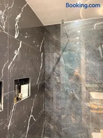 Al Forno Rooms Qeparo - Image 3