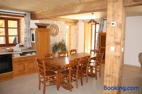 La Valentine, gîte pour 12 personnes au cœur de la nature - Image 3