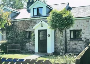 Sycamore Cottage - Image 1