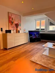 Design Dachgeschoss Wohnung - Image 3