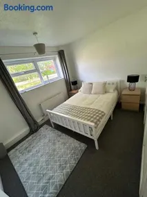 DK House - Image 4