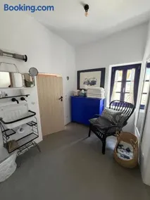 acid home - Image 3