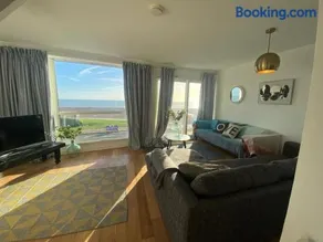 Central Sea View maisonette - Image 5