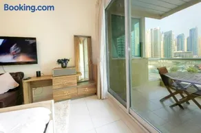 Stunning Marina view apartment In Marina sail tower by Truebleu vacation homes - Image 5