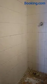 Hamba Kancane Ma-Africa Guest House - Image 3