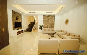 Calm Zone Luxury Private Pool 5BHK Villa - Image 4