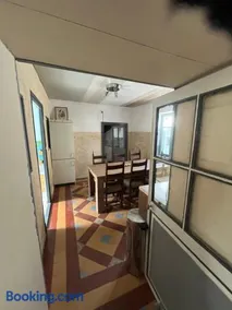 La petite maison d issy - Image 4
