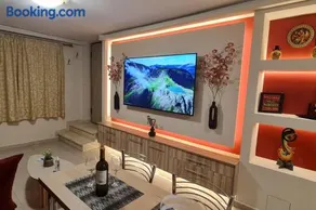 M&S Apartments Athens - Image 3