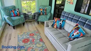 Logan Martin Lake Sunroom - Image 2