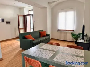 Casa Elmo Borgo di Corenno - Image 1