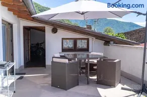 Incantevole appartamento con terrazza | Vista sul lago | Spiaggia nelle vicinanze - Image 1
