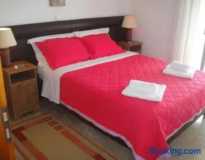 Antonios Rooms - Image 2