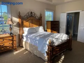 Cottages and Suites at River Landing - Image 3