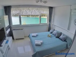 Studio apartment More - Image 2