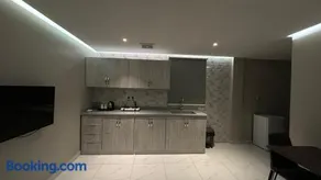 Lagona Serviced Apartments - Image 3