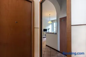 Virginia Apartments - Image 2