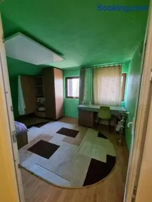 Vila SCARLET Pielesti Dolj - Image 1