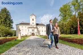 Schlosshotel Rosenau Superior - Image 3