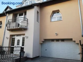 Hotello Apartmanház és Panzió - Image 4