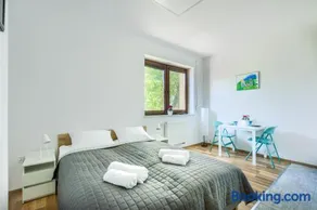 Art Apartments - Image 3