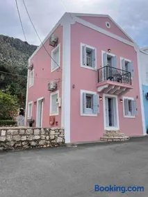 Kastelorizo suites - Image 1