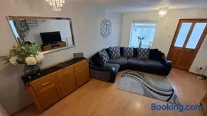 Cosy Manorfield Holiday Home - Image 5