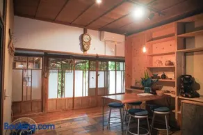 mimiy Nostalgic Vintage Entire Traditional House - Image 1
