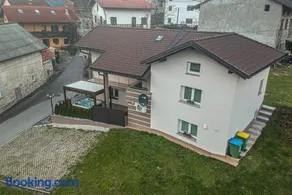 Hiša Bohinc z wellnessom - Image 3