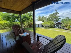 Aroe Island Beach House - Image 2