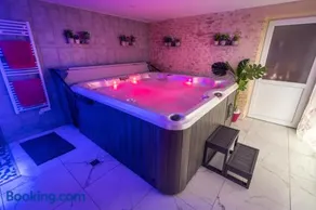 Maison de charme à Arçay avec jacuzzi - Image 2