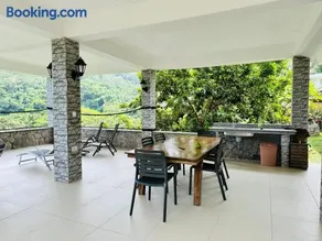 Holiday Home - Image 5