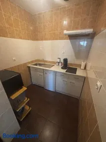 appartement tout équipé proche de la gare de Narbonne - Image 3