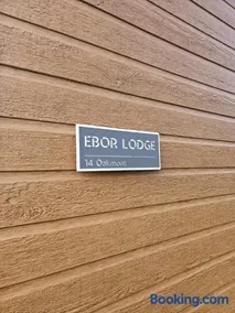 JJs Lodge Ebor - Image 4