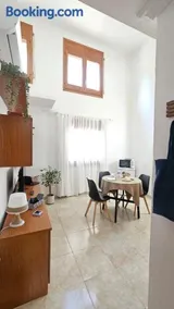Cosy Apartament Figueres - Image 2