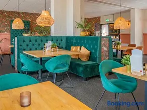 Strandhotel Wemeldinge - Image 1