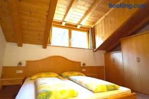Unterbi Apartments - Image 4