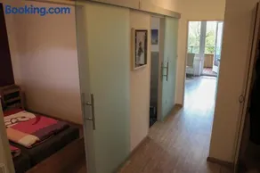 PatRei mit kleinem Meerblickauch beim Duschen und Wallbox - Image 3