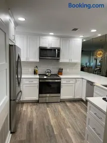 Newly Remodeled Hilton Head Villa - Image 5