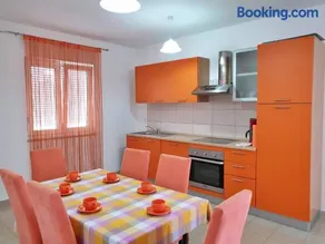 Apartments Rea - Image 3
