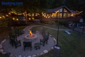 Pool Arcade Mtn Views Lake George Home Retreat WFH - Image 1