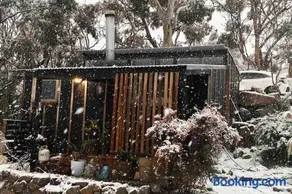 ReThynk Unique Tiny home East Jindabyne - Image 1