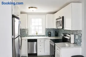 NEW 2BR Apartment near Lake Winnipesaukee - Image 2