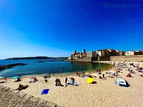 Superbe appartement en plein centre du vieil Antibes - Image 3