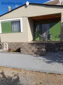 Cosmitsa House - Image 5